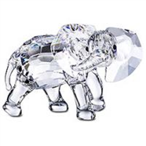 KLEINER ELEFANT