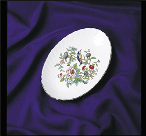 SCHALE OVAL GEDR. 20,5cm PEMBR
